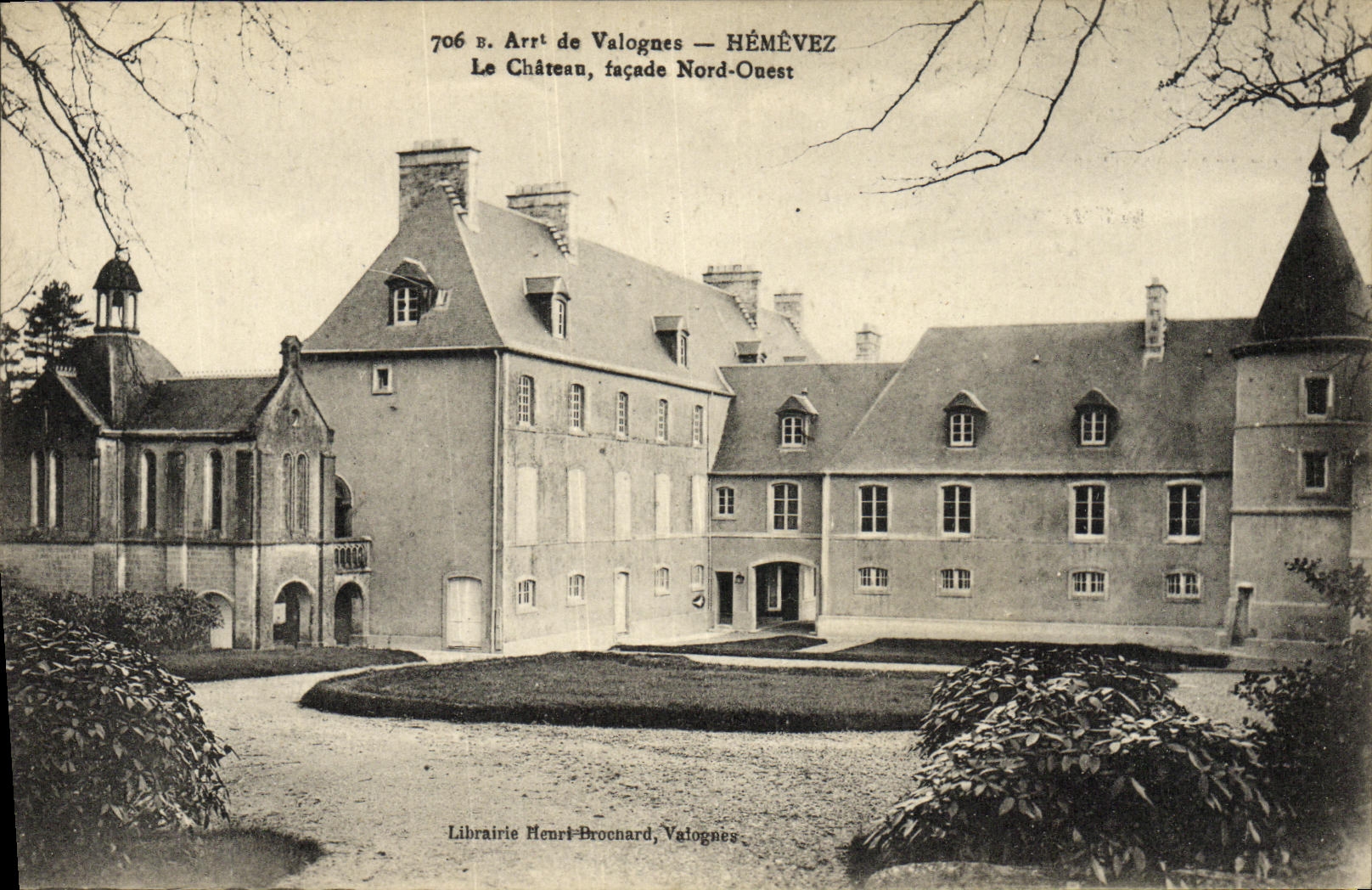 CPA Valognes Hemevez Le Chateau Facade Nord Ouest