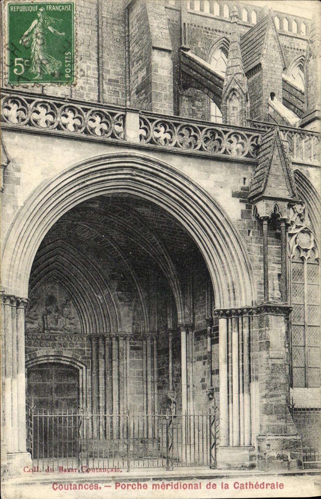 CPA Coutances Porche Meridional de la Cathedrale