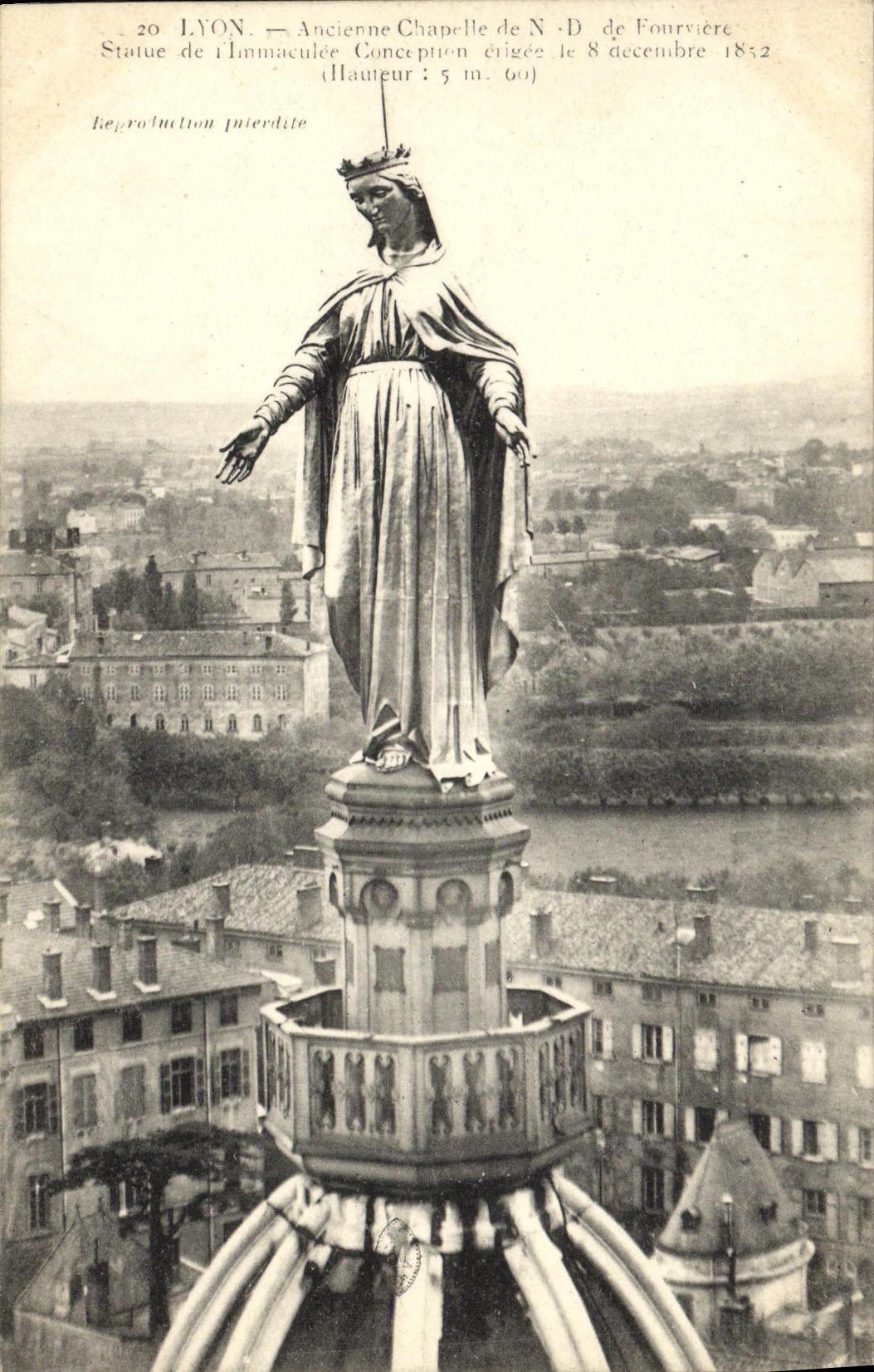 CPA Lyon Ancienne chapelle de ND de Fourviere Statue de l Immaculee Conception