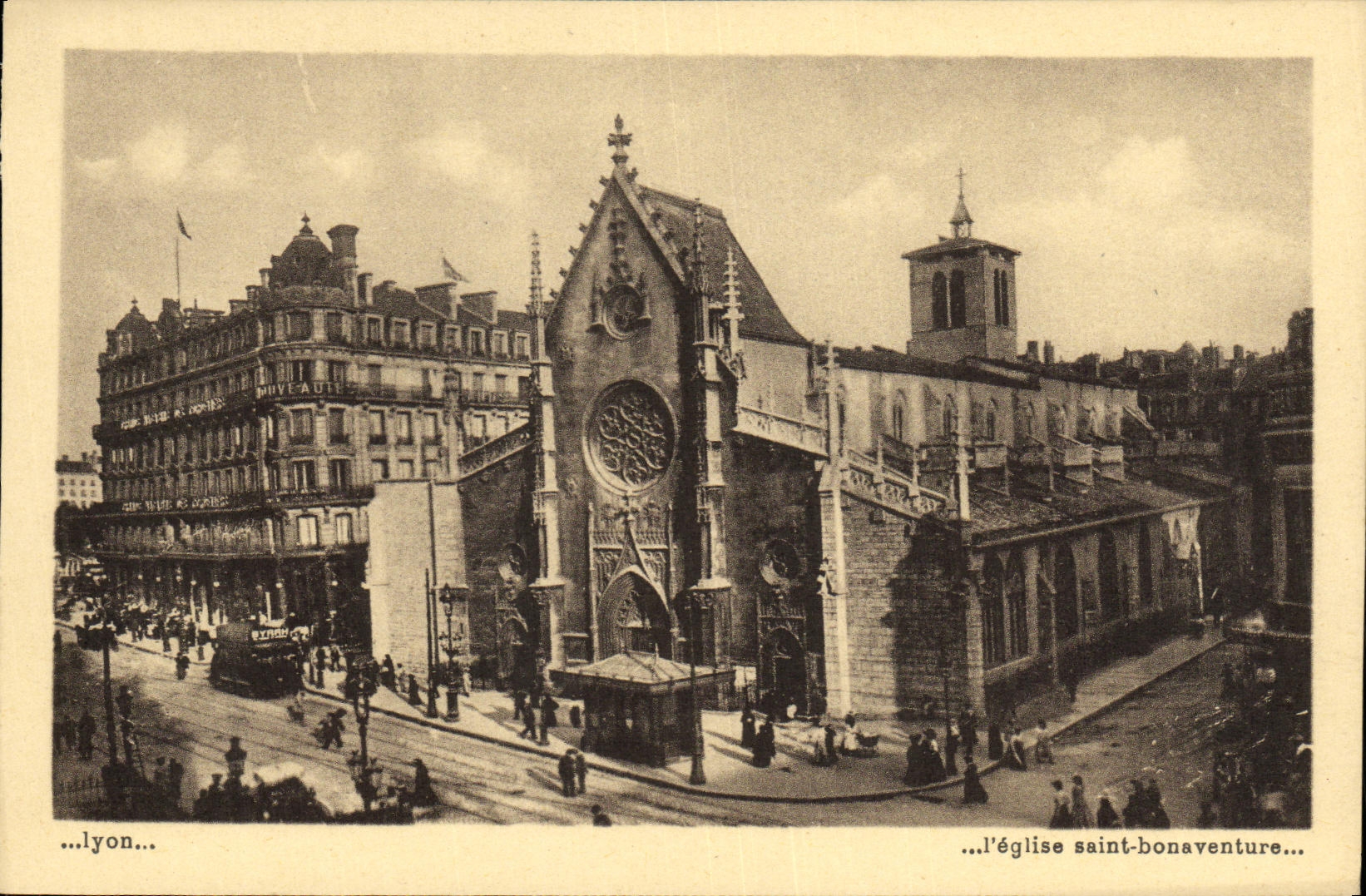 CPA Lyon l eglise saint bonaventure