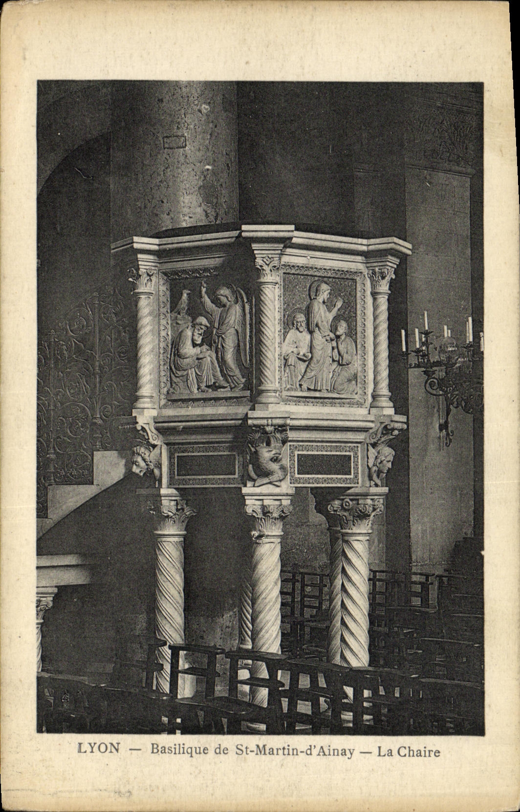 LYON — Basilique de St-Martin-d'Ainay — La Chaire