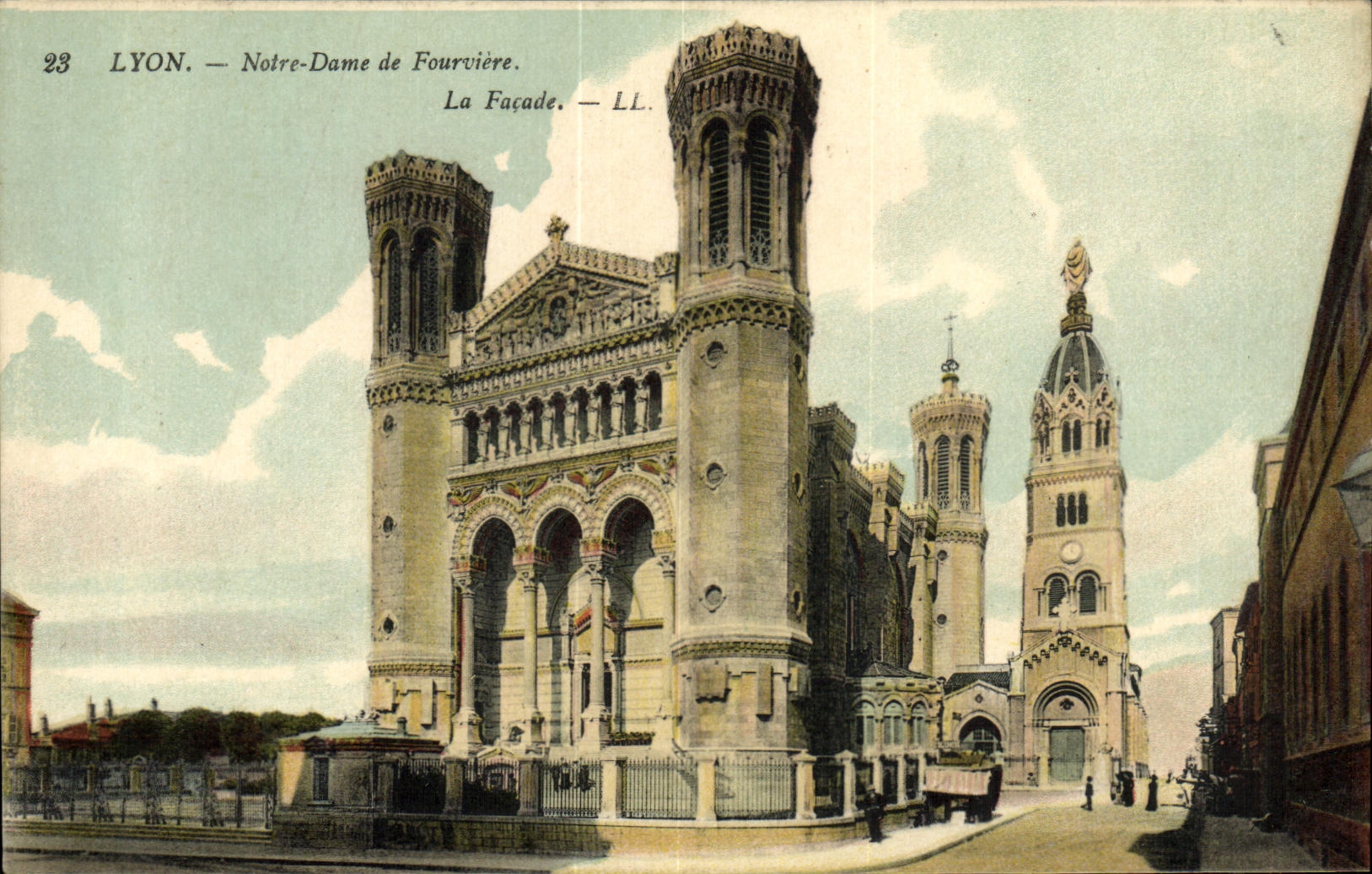 LYON — Notre-Dame de Fourvière — La Façade — LL