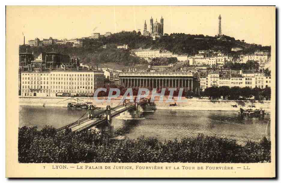 CPA Lyon Palais de Justice Fourviere et la Tour de Fourviere