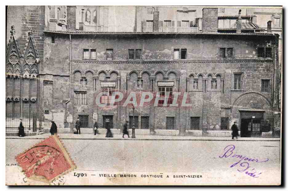 Lyon — Vieille maison contiguë à Saint-Nizier — S.A. Paris