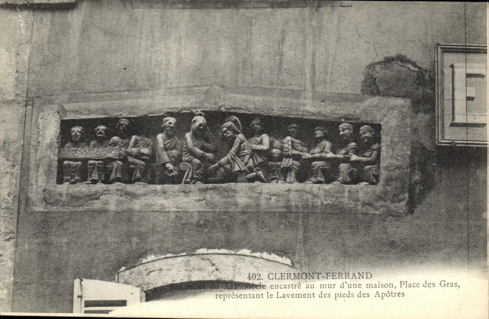 Bas-relief aus dem 12. Jahrhundert in Clermont-Ferrand — Das Waschen der Apostelfüße — Verlag G. d'O., Nr. 402