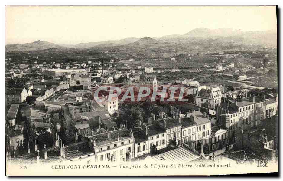 CPA Clermont Ferrand Vue prise de l Eglise St Pierre