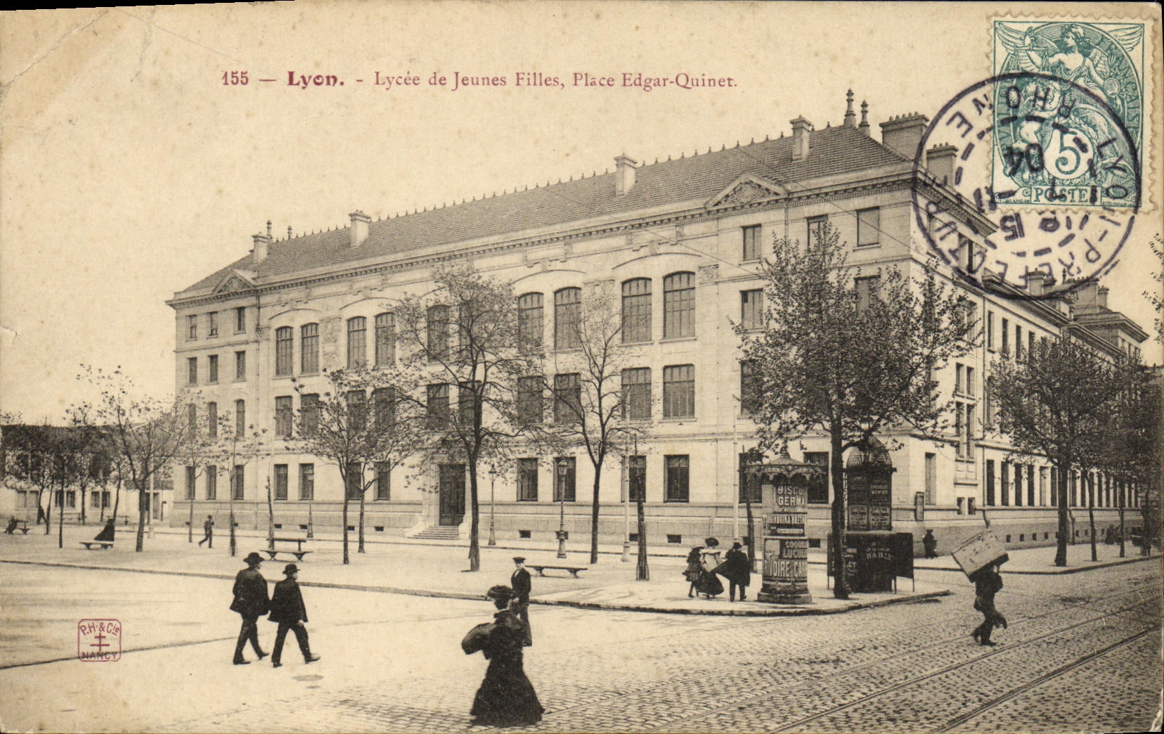 CPA Lyon Lycee de Jeunes Filles Place Edgar Quinet