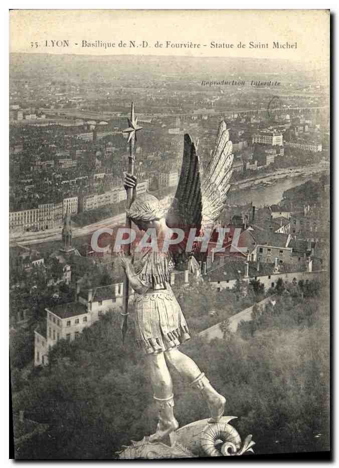 CPA Lyon Basilique de N D de Fourviere Statue de Saint Michel