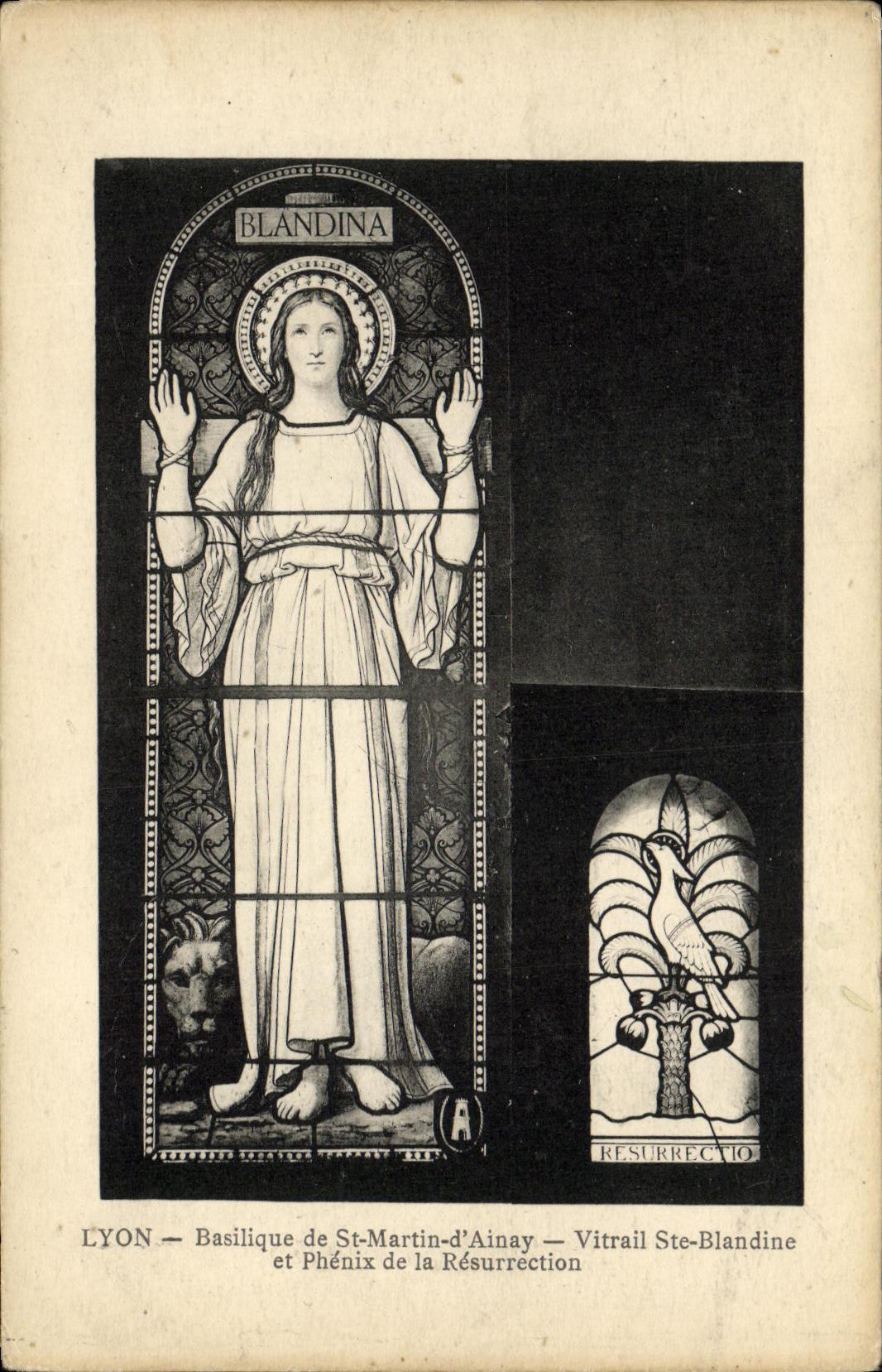 CPA Lyon Basilique de St Martin d Ainay Vitrail Ste Blandine et Phenix de la Resurrection