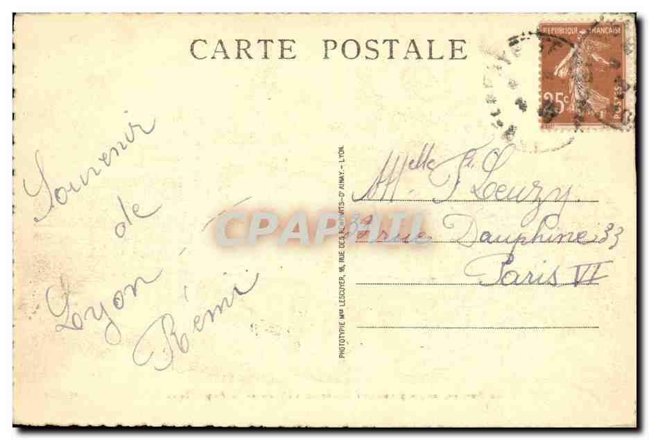 CPA Lyon Artistique La Bourse angle place des Cordeliers et rue de la Republique — Verso