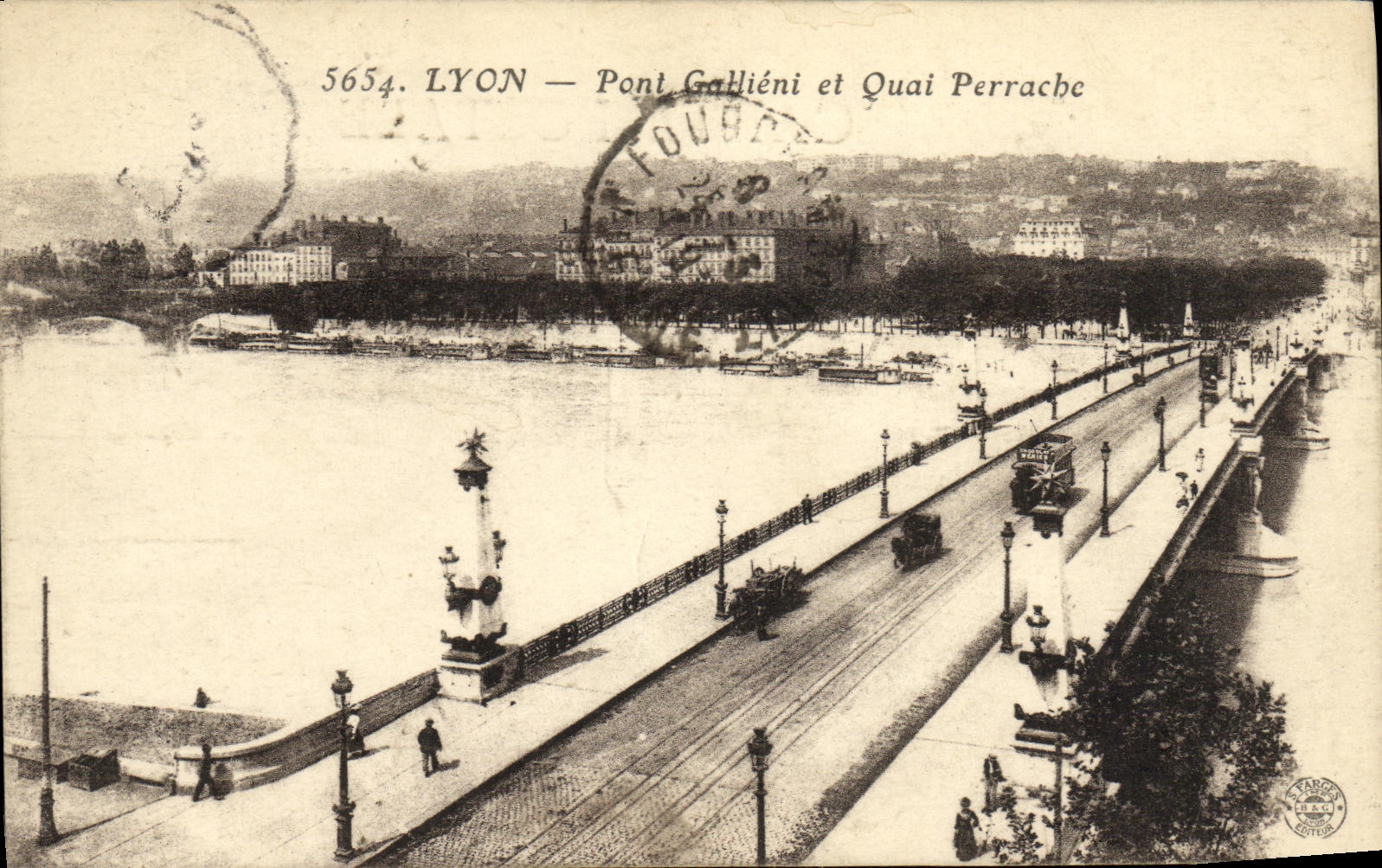 LYON — Galliéni Bridge and Perrache Quay — Publisher: F. Dangin Edition