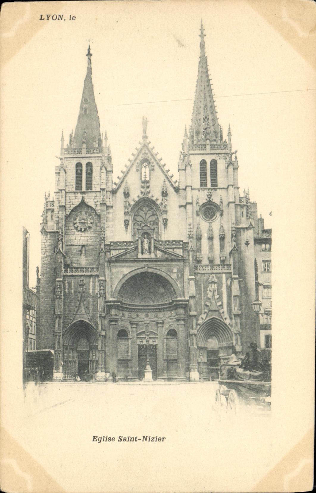 CPA Lyon le Eglise Saint Nizier