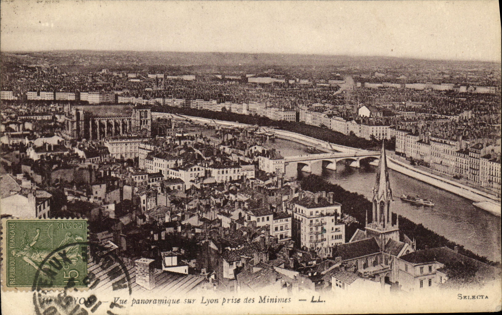 Panoramablick auf Lyon vom Minimes — LL. — SELECTA