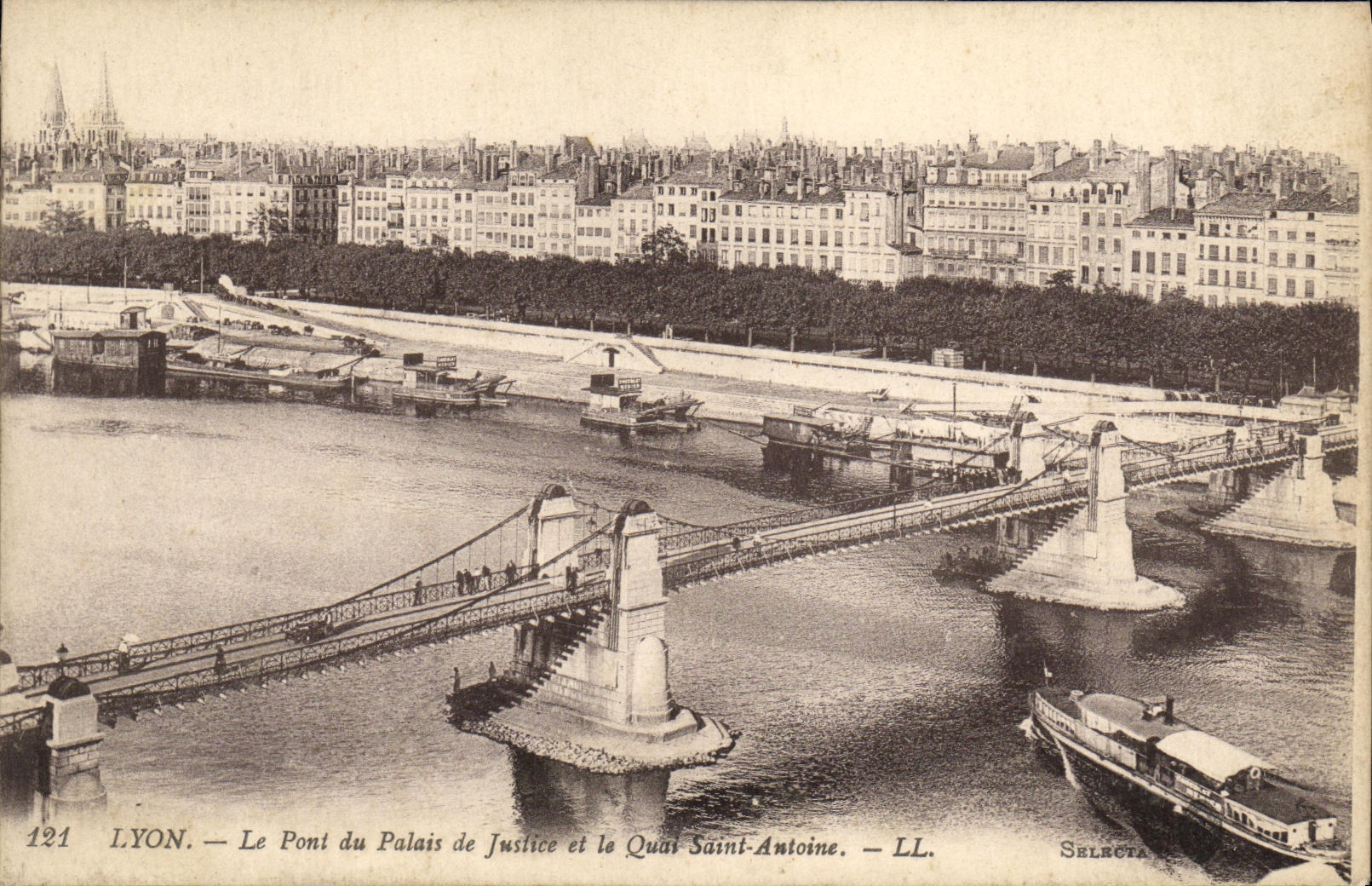 CPA Lyon Le Pont du Palais du Justice et le Quai Saint Antoine