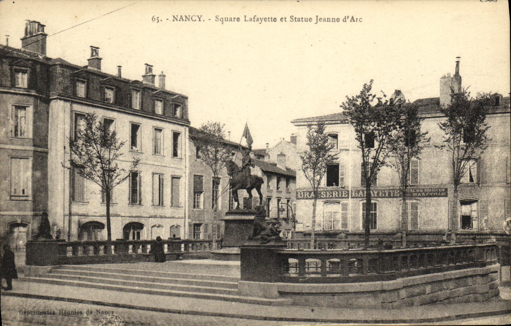 CPA Nancy Square Lafayette et Statue Jeanne d arc