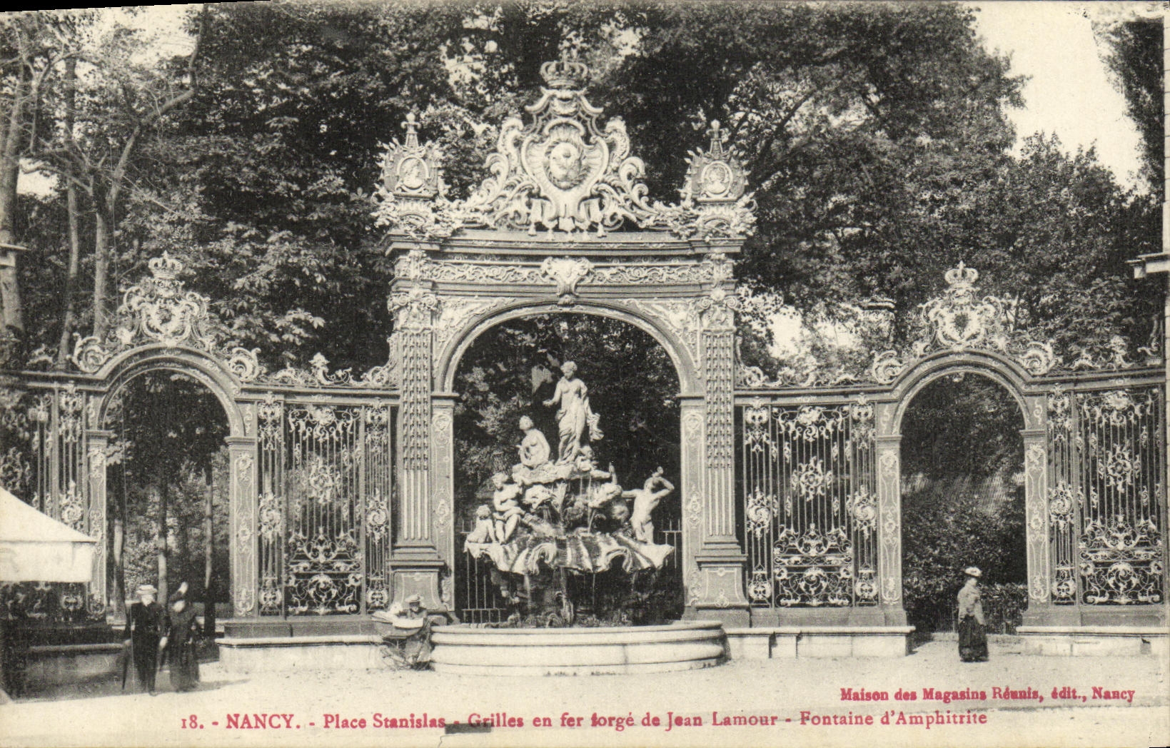Place Stanislas - Grilles en fer forgé de Jean Lamour - Fontaine d'Amphitrite