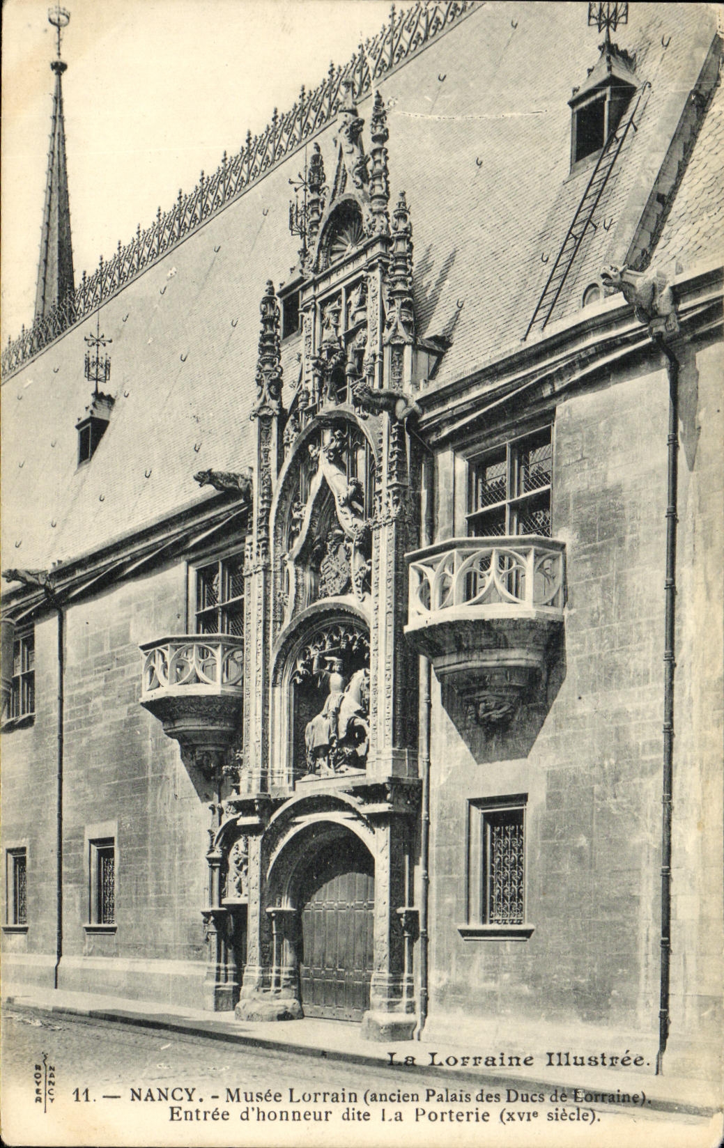 CPA Nancy Musee Lorrain Entree d Honneur dite La Porterie