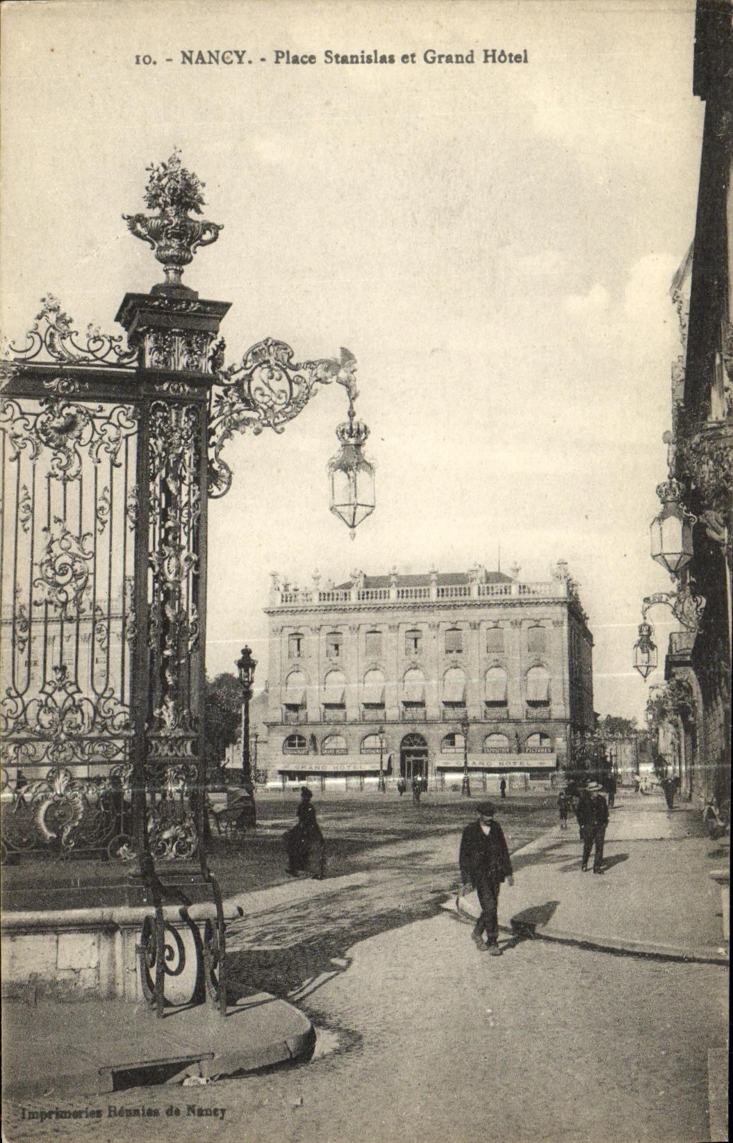 CPA Nancy Place Stanislas Et Grand Hotel