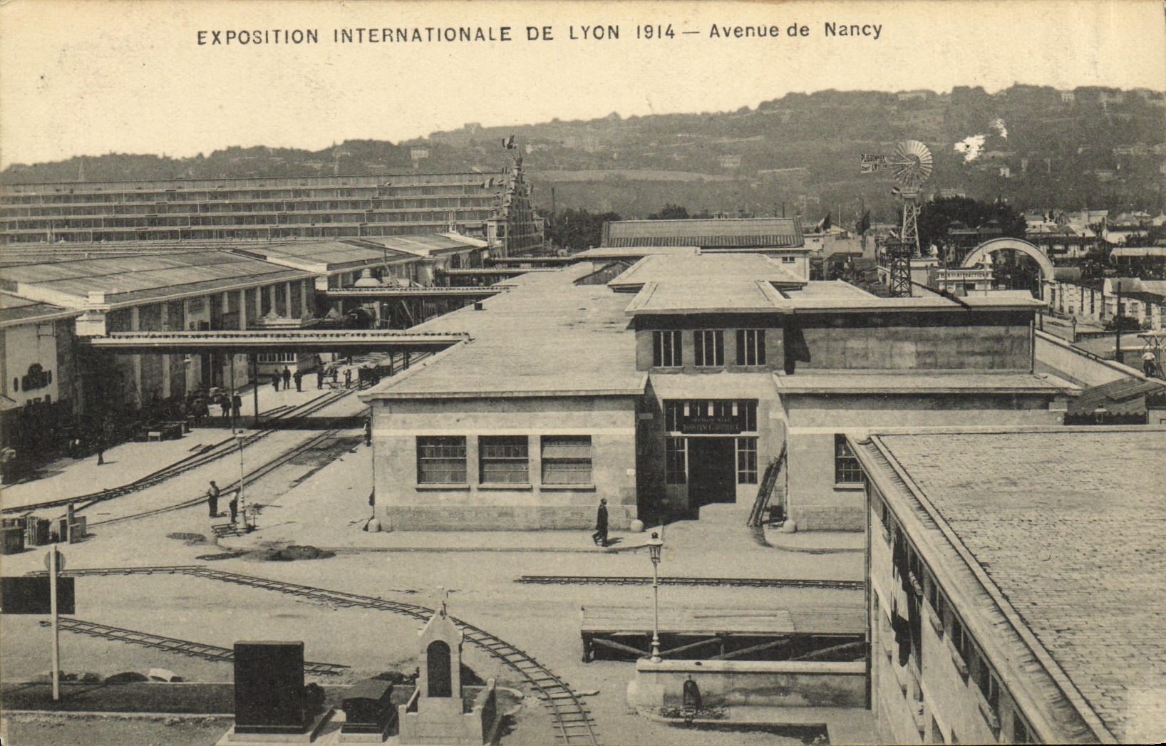 Antike Ansichtskarte Lyon Avenue de Nancy Internationale Ausstellung von 1914