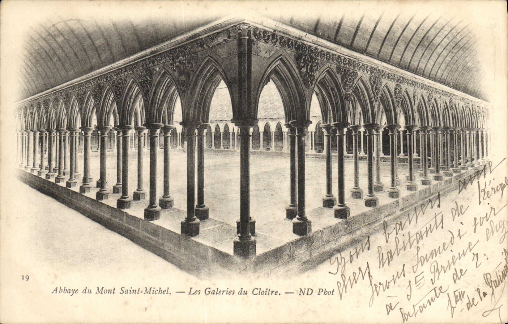 Abbaye du Mont-Saint-Michel — Les Galeries du Cloître — ND Phot