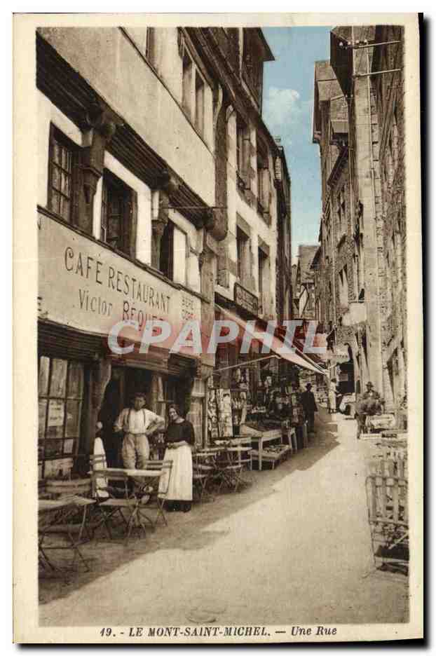 Le Mont-Saint-Michel — Une Rue — Edition A. Besnard, Granvillier, Degraef