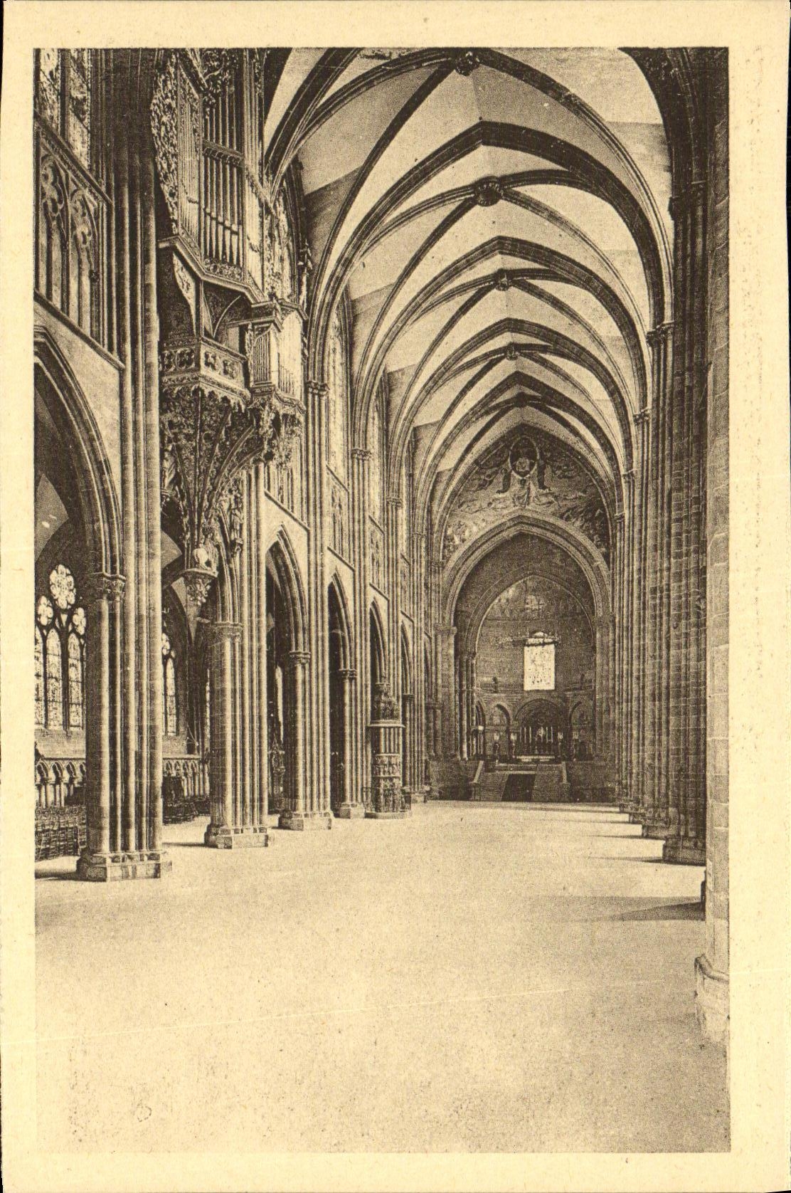 CPA Cathedarle de Strasbourg La nef principale 