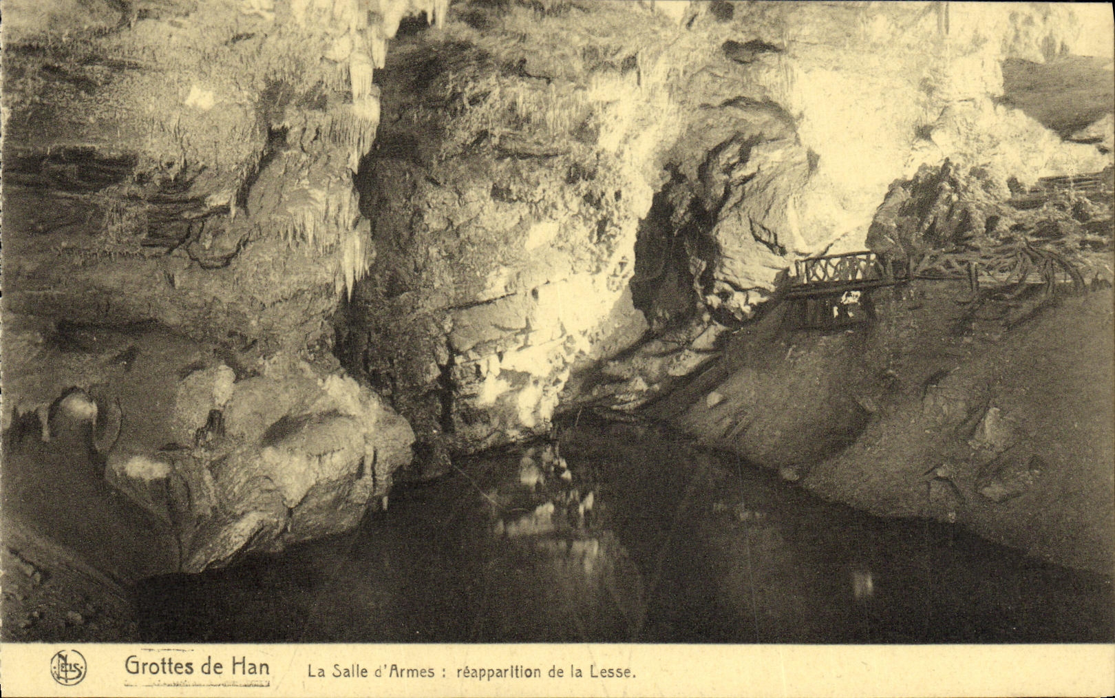 Grottes de Han — La Salle d'Armes : réapparition de la Lesse — N. J. L. S. (éditeur)