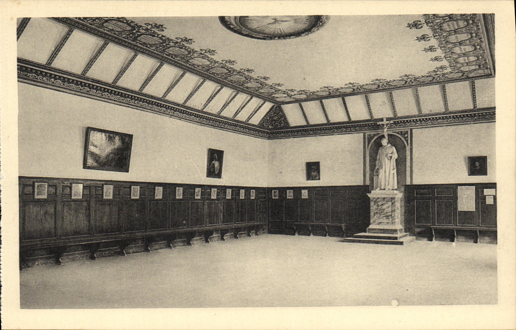 Monastère de la Grande Chartreuse — Salle du Grand Chapitre — Édition des Monuments Historiques