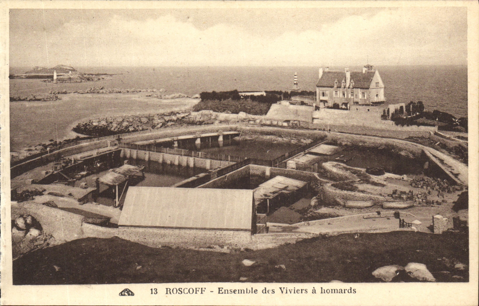 CPA Roscoff Ensemble des Viviers a homards