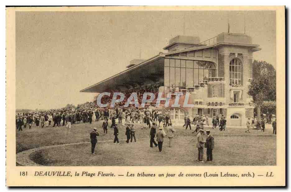 Deauville, la Plage Fleurie — Les tribunes un jour de courses (Louis Lefranc, arch.) — LL