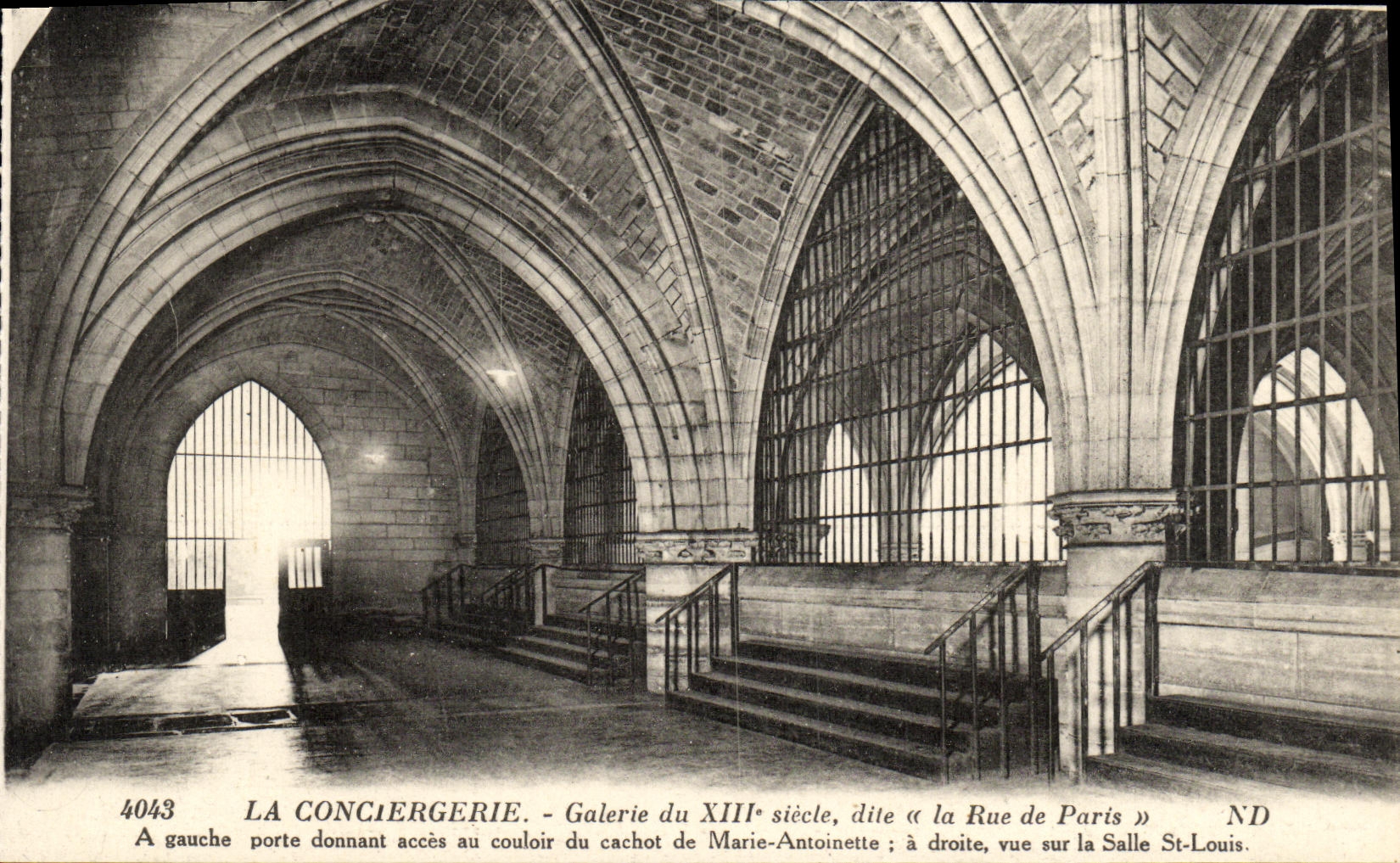 CPA Paris La Conciergerie Galerie du Xlll siecle dite La rue de Paris 