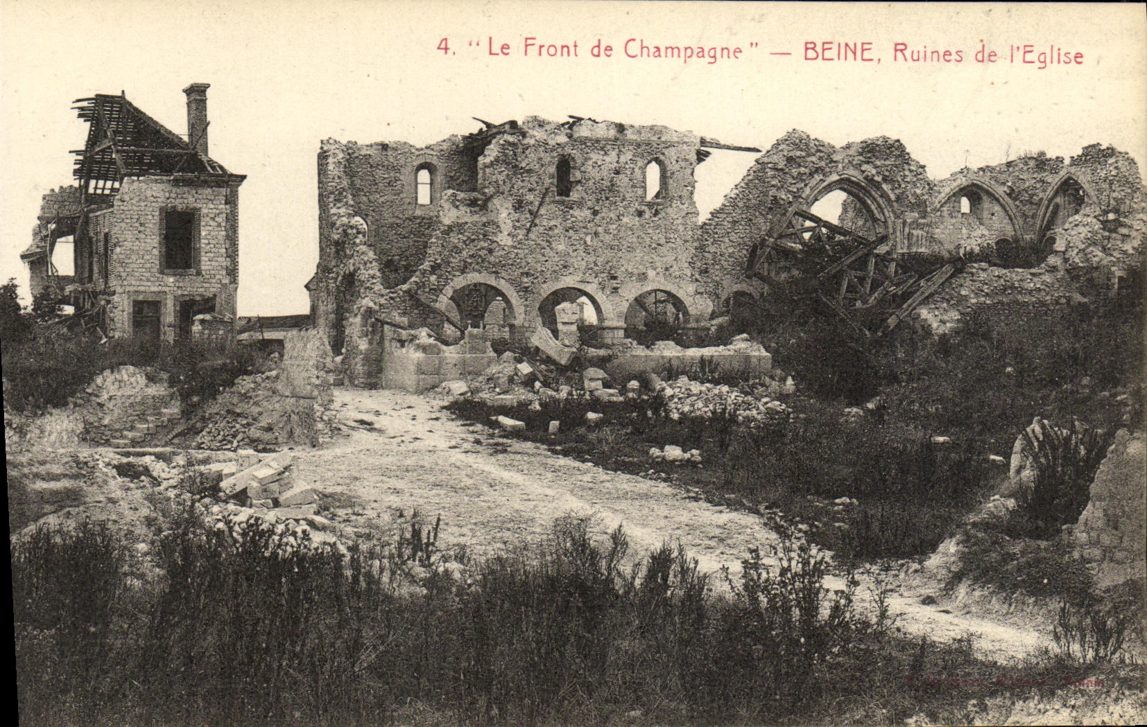 CPA Le Front de Champagne Beine Ruines de l Eglise Militaria