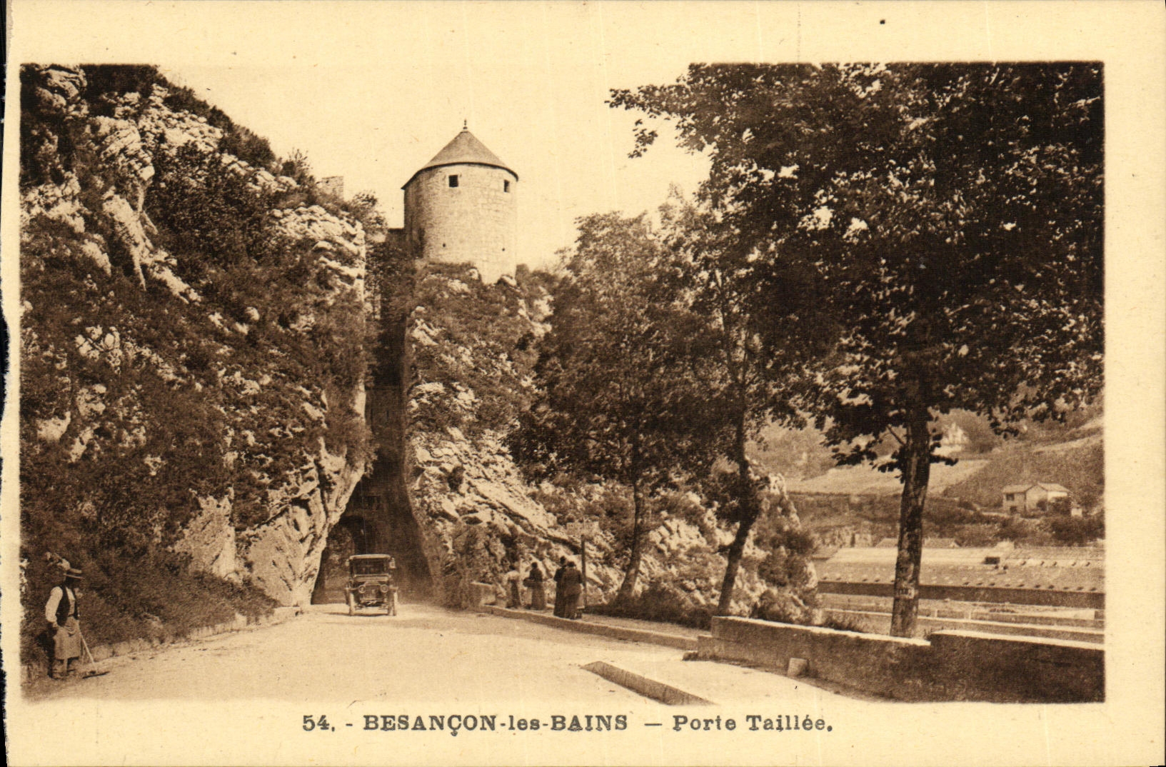 Besançon-les-Bains — Porte Taillée — Éditeur C. L. Besançon, n° 54