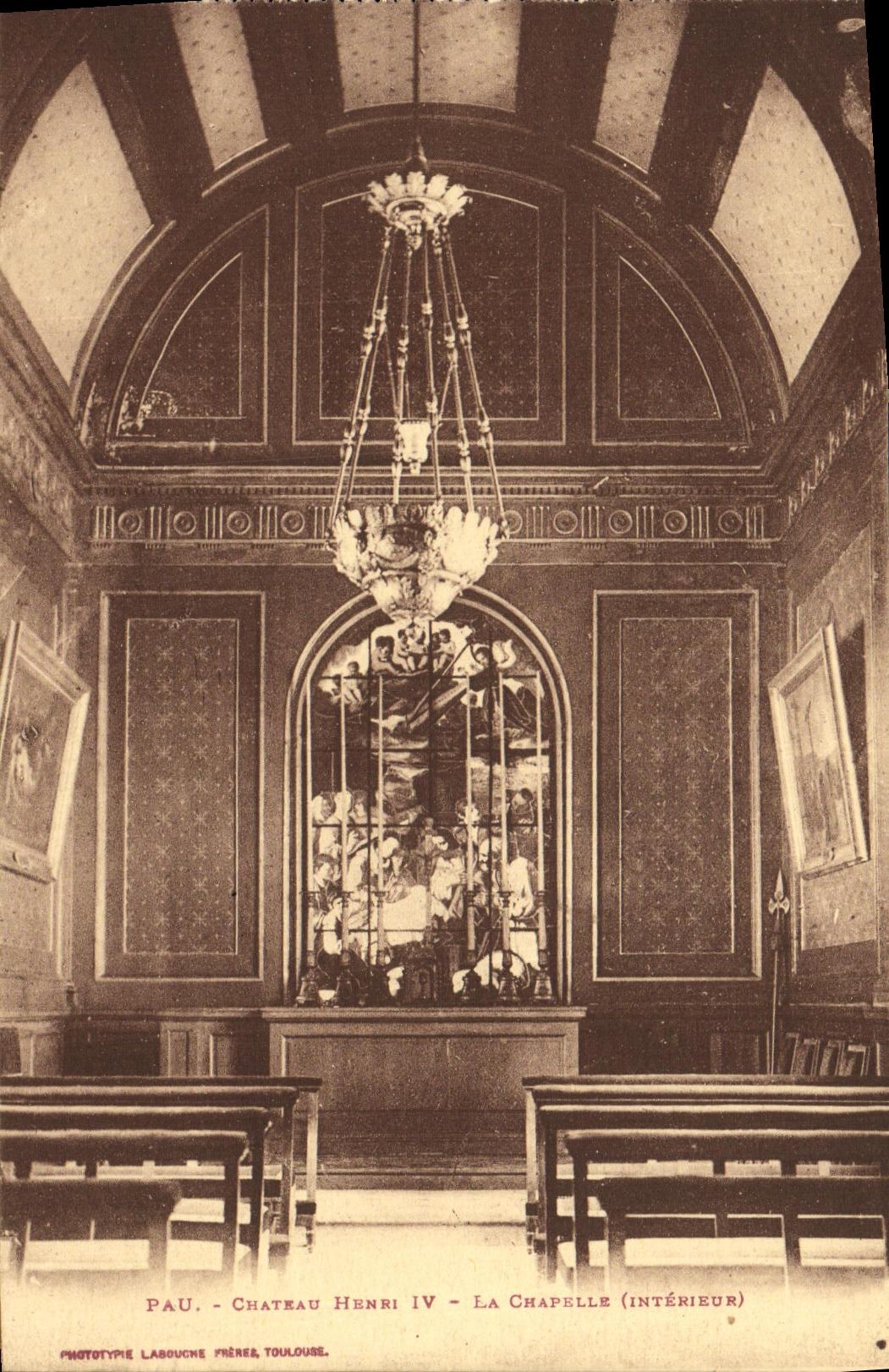 Pau - Château Henri IV - La chapelle (intérieur)