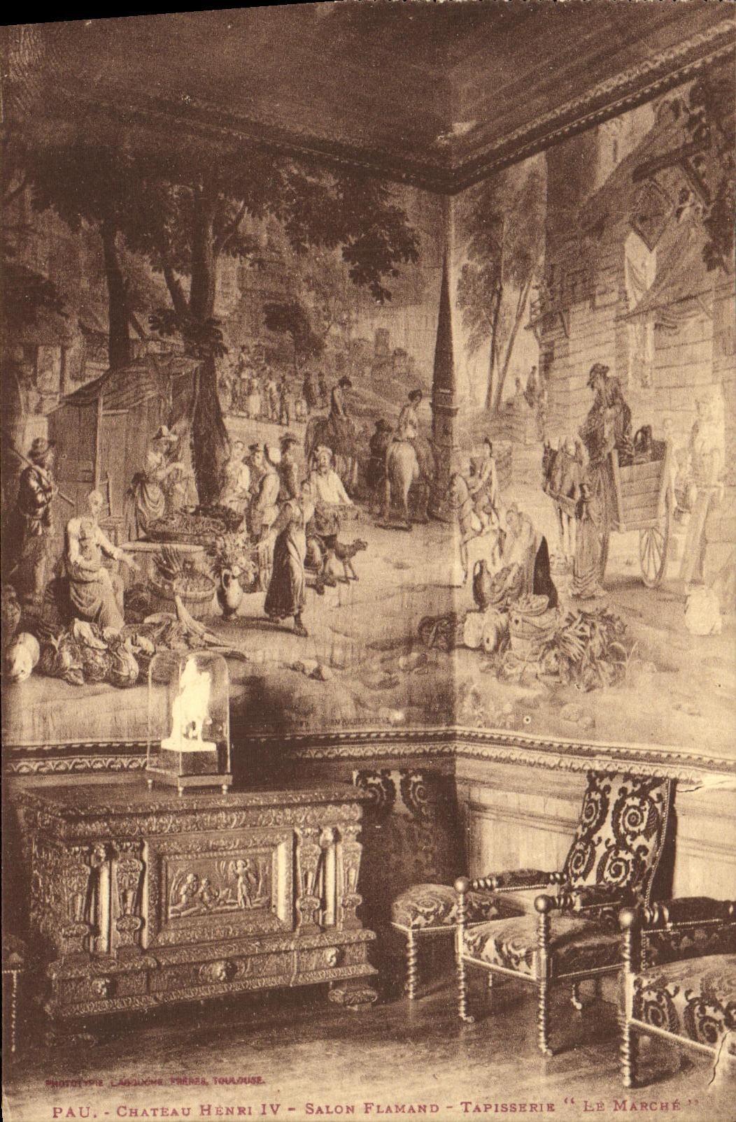 Pau - Château Henri IV - Salon Flamand - Tapisserie "Le Marché" — Phototypie Lagache Frères, Toulouse