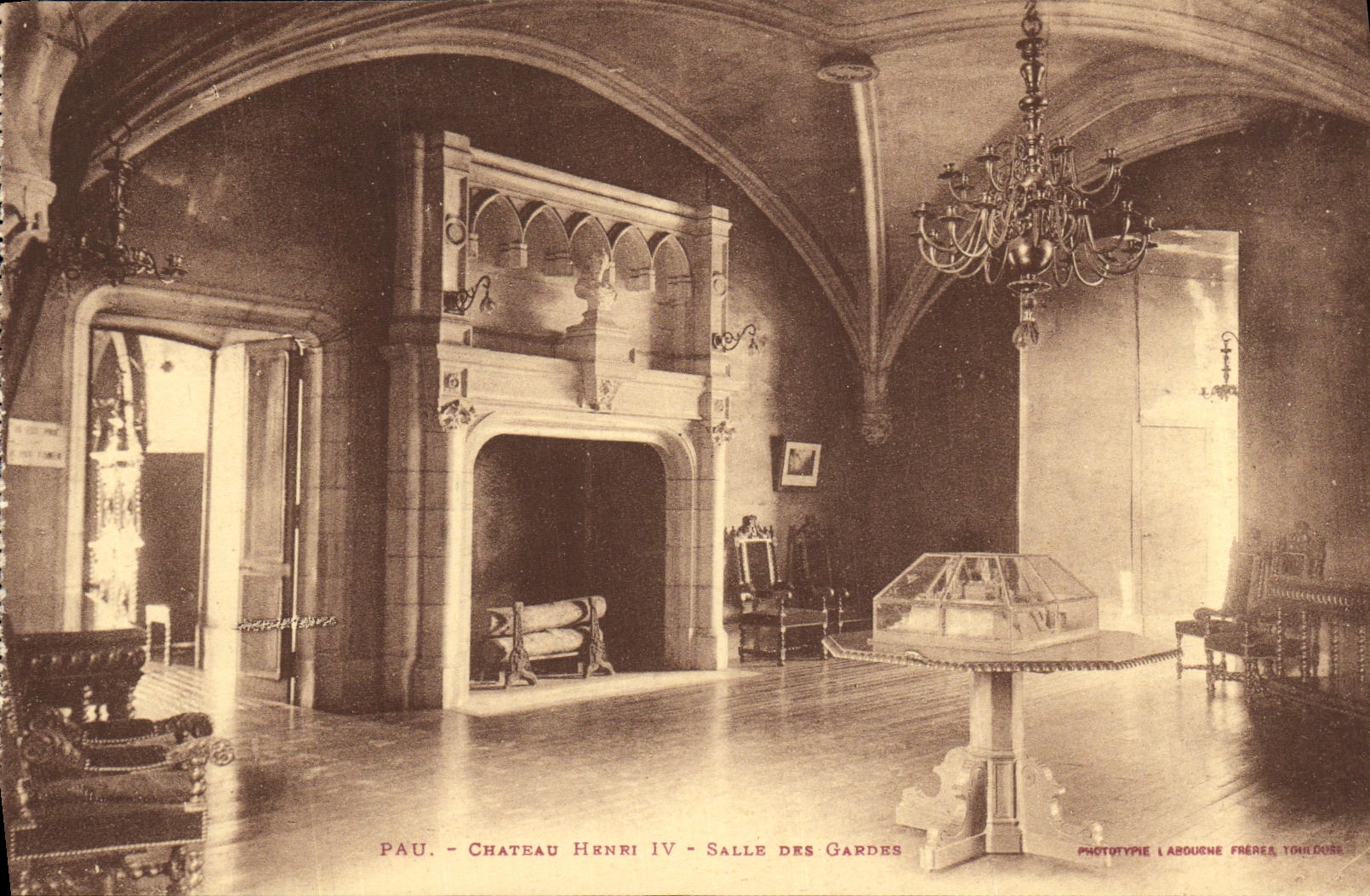 CPA Pau Chateau Henri IV Salle Des Gardes
