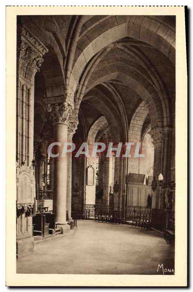Cathédrale Saint-Mammès de Langres — déambulatoire et colonnade — Éditions d'art MONA