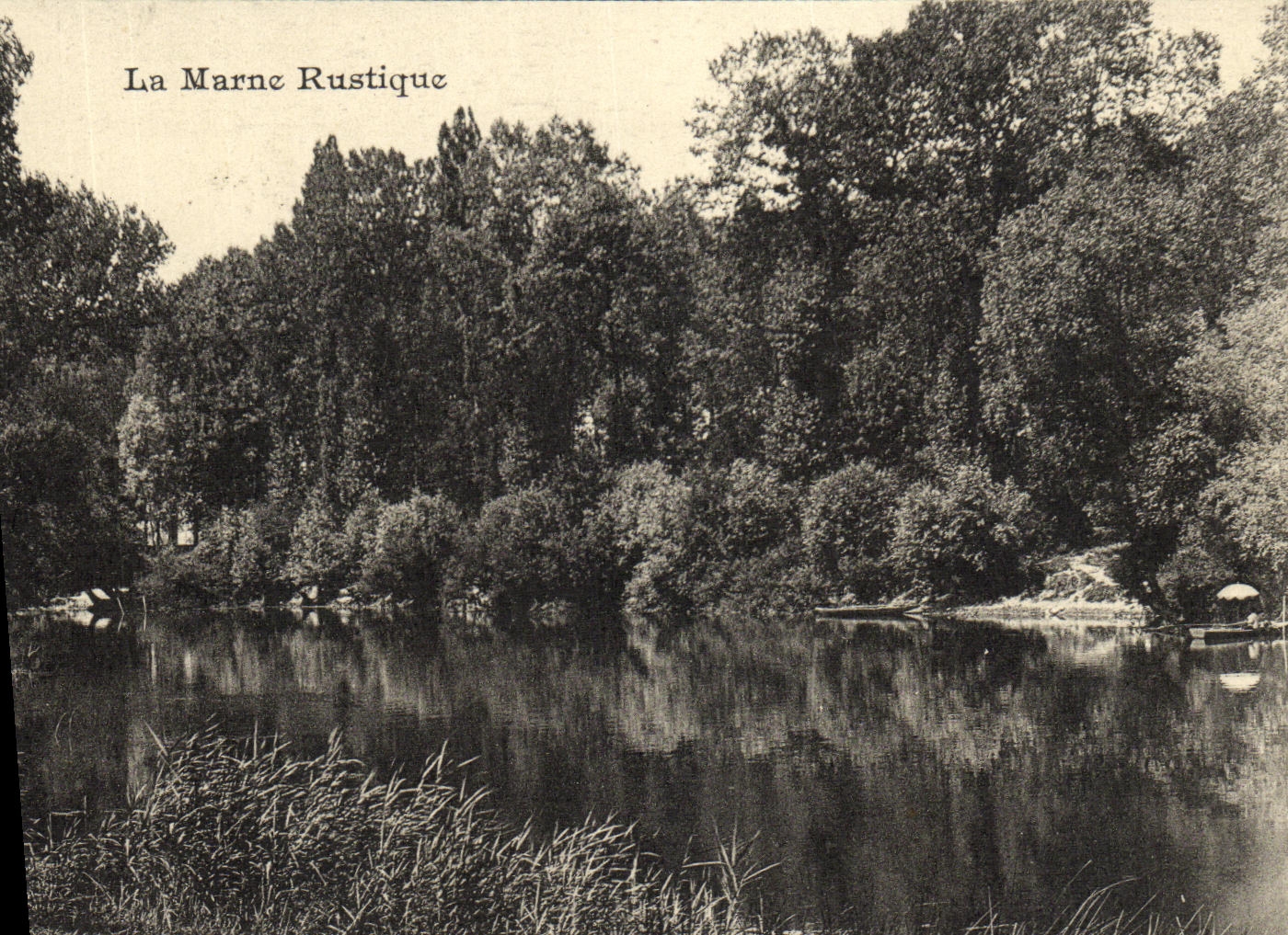 La Marne Rustique — vue de la rivière entourée de forêt — Photogr. Industrielle de Chelles, rue Pérotin - Anverso