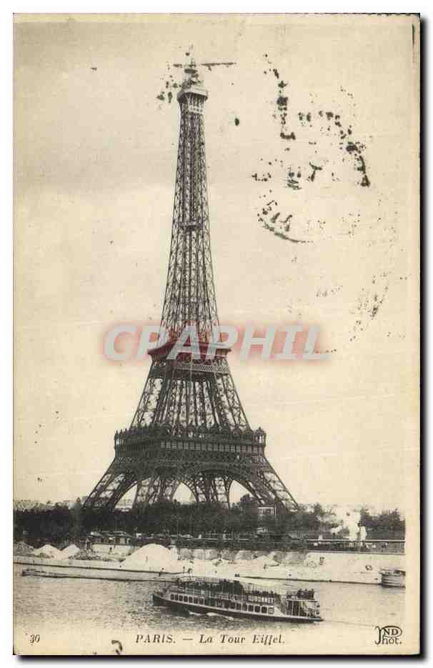 CPA Paris La Tour Eiffel Peniche Bateau