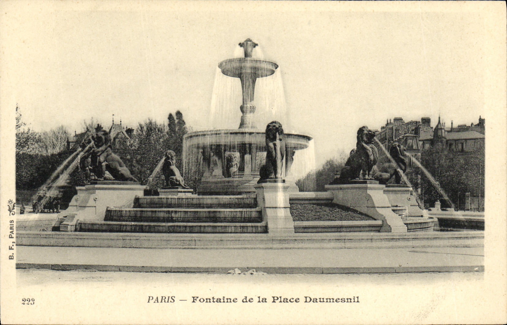 CPA Paris Fontaine de la Place Daumesnil