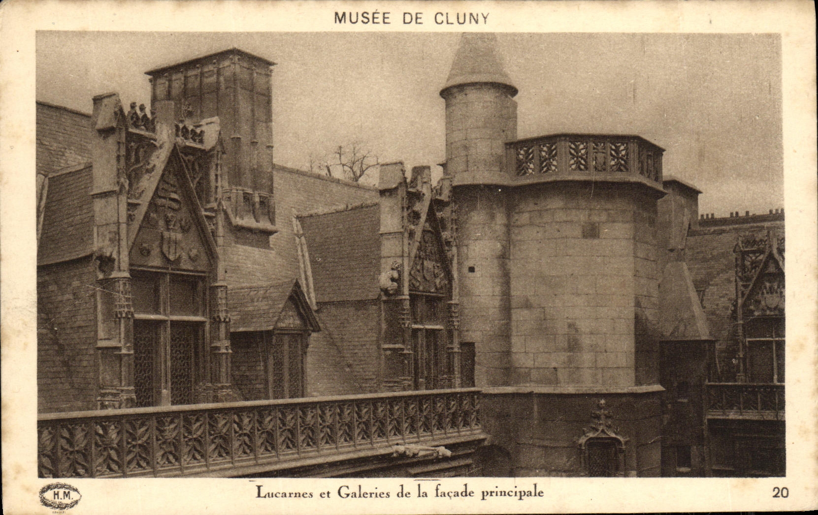 CPA Paris Musee de Cluny Lucarnes et galeries de la facade principale