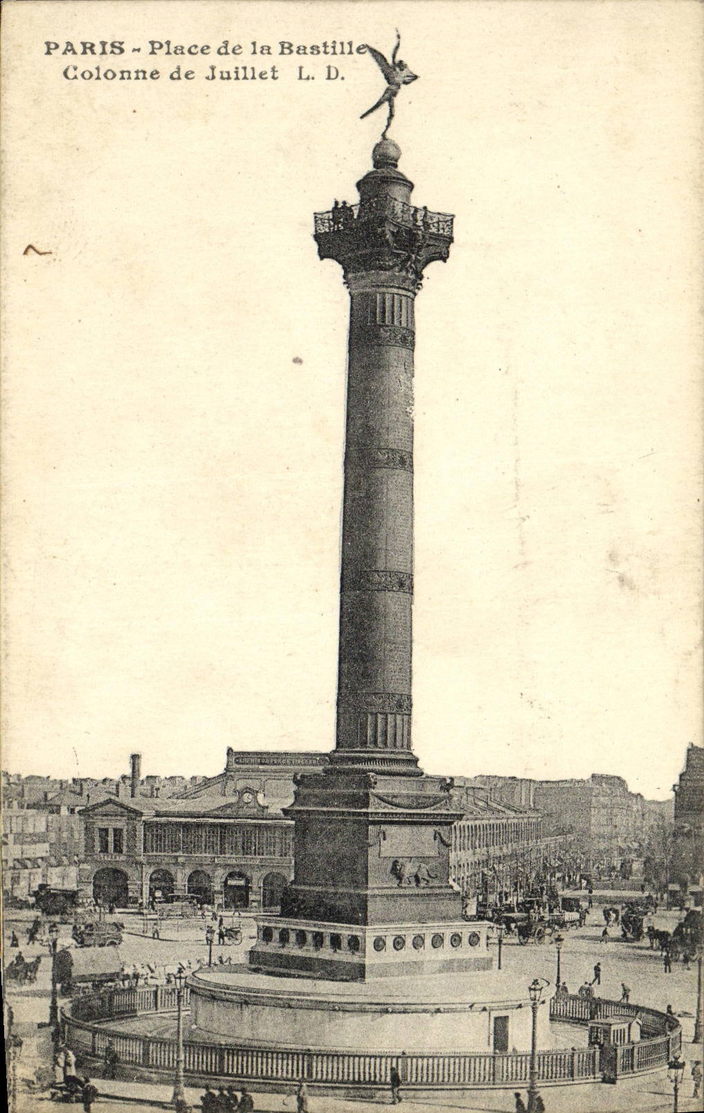CPA Paris Place de la Bastille Colonne de Juilet