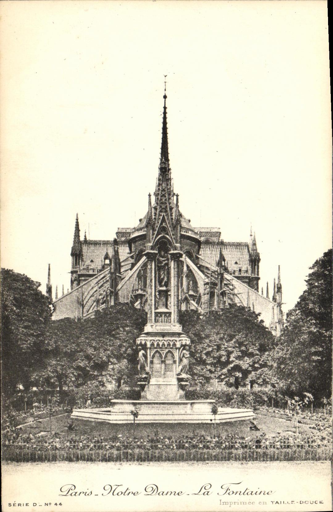 CPA Paris Notre Dame La fontaine