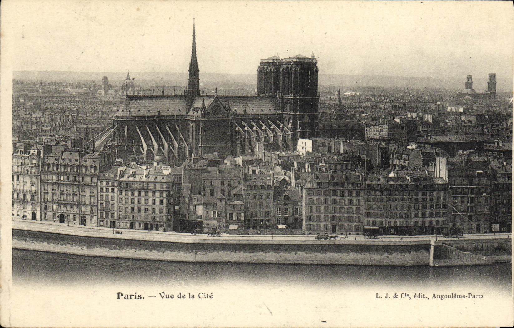 CPA Paris Vue de la Cite Notre Dame 