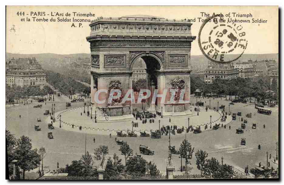 CPA Paris Arc de Triomphe et la Tombe du Soldat inconnu