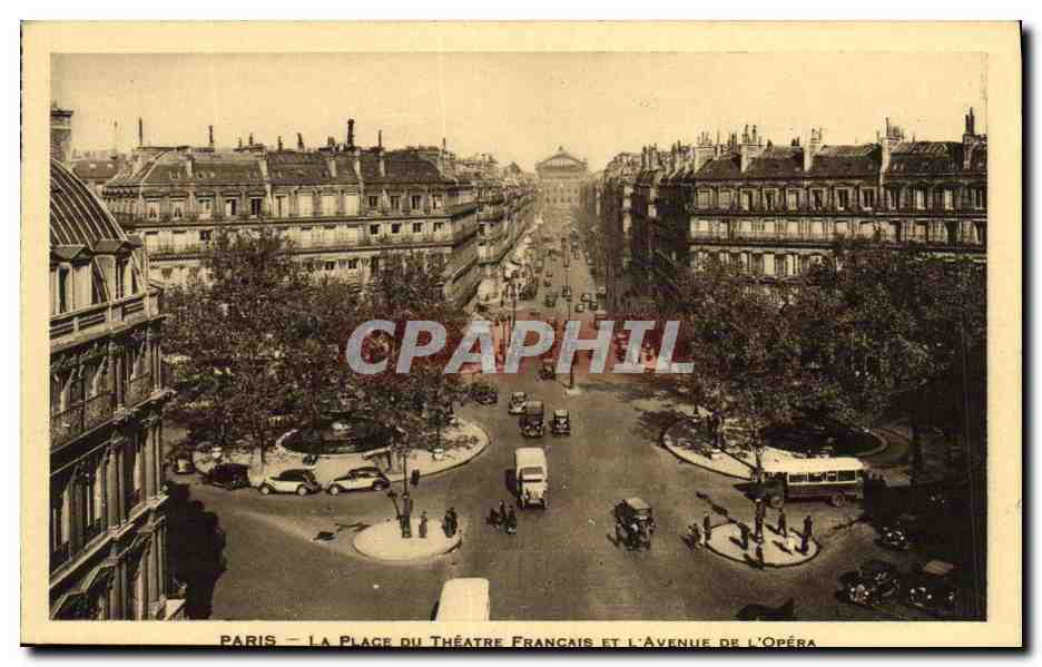 CPA Paris La Plage Du Theatre Francais Et l avenue de l opera