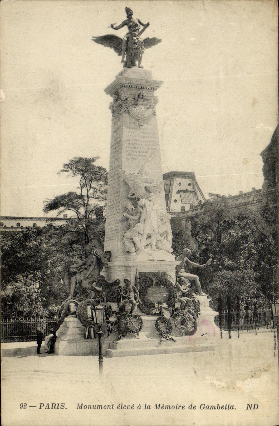 CPA Paris Monument eleve a la Memoire de Gambella