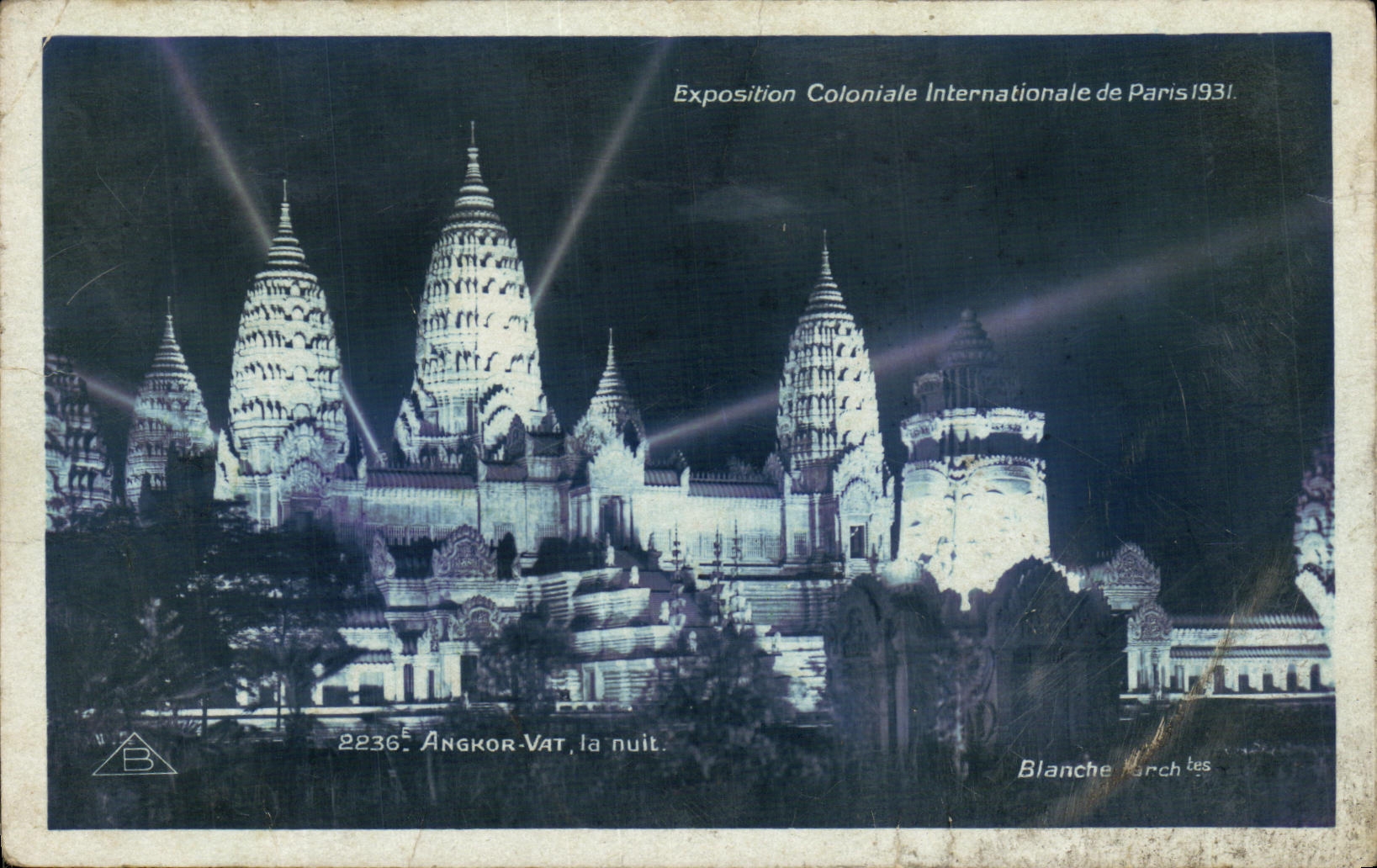 CPA Paris Exposition Coloniale Internationale Angkor Vat La nuit 