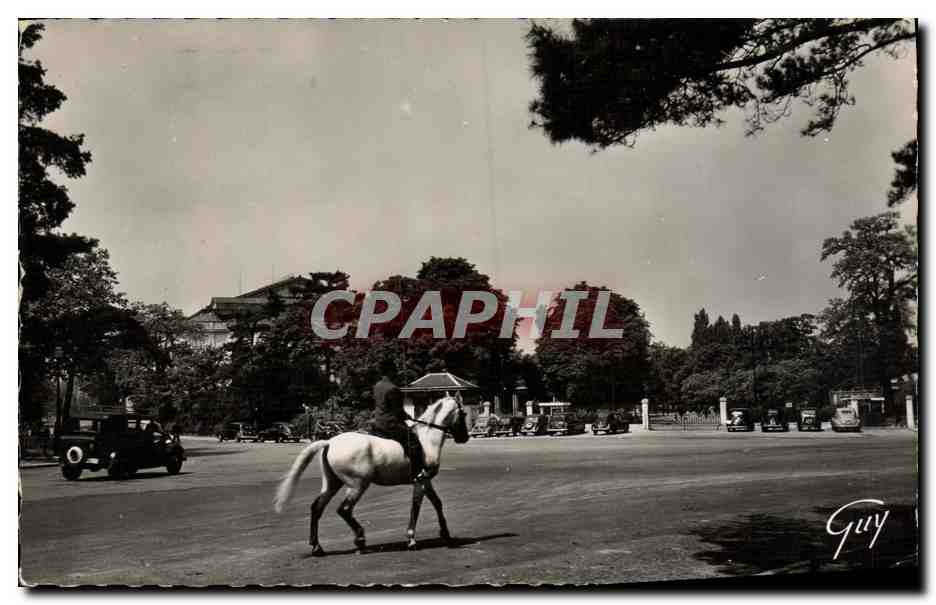 CPM Paris et ses Mervelles Le bois de Boulogne Entree du jardin d acclimatation