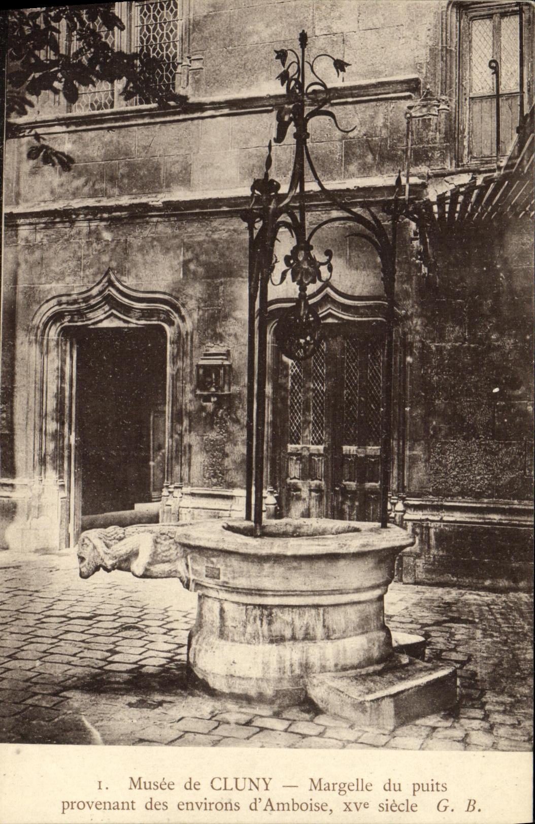 CPA Paris Musee de Cluny Margelle du Puits provenant des environs d Amboise XV e siecle